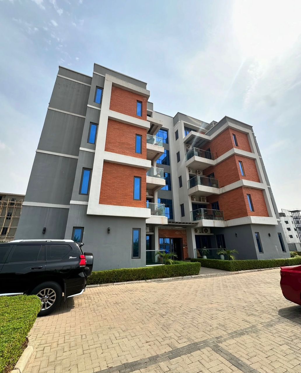 🔥 FOR SALE ‼️ Fully Serviced &amp; Furnished 2-Bedroom Apartment in Jahi 🔑