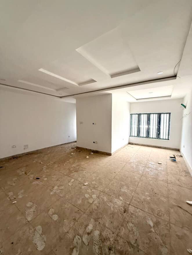 🏘️ Luxuriously Built 4-Bedroom Terrace – Jahi, Abuja