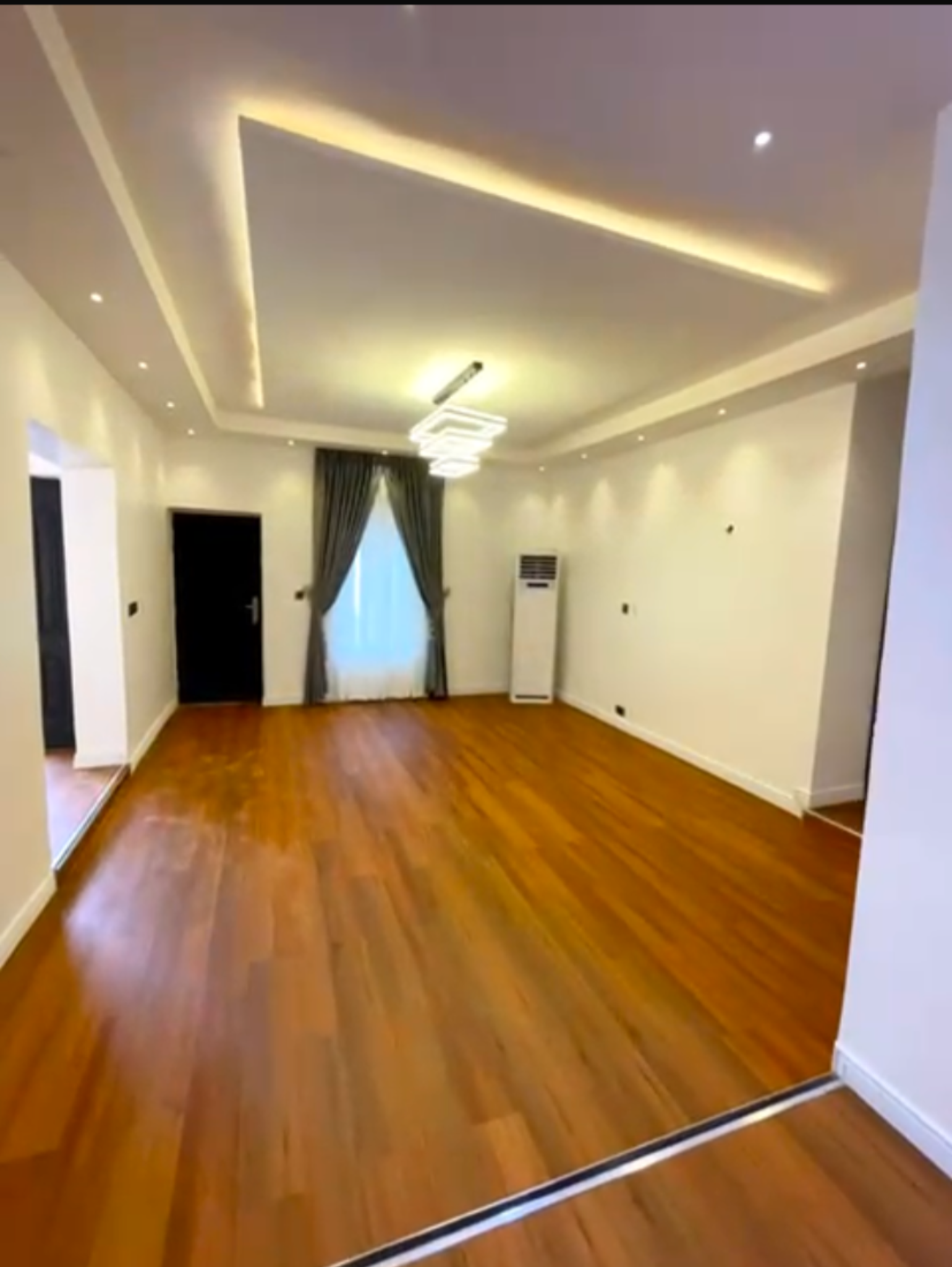 💎 Luxury Redefined in Jahi – Serviced 2-Bedroom Apartment | ₦150M (Negotiable)