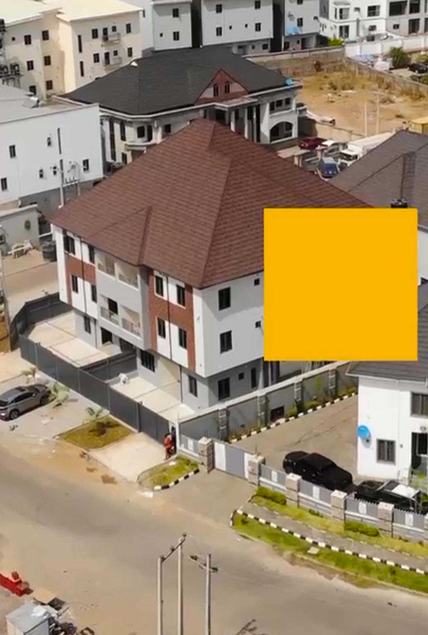 For Sale: Ultra-Modern 5-Bedroom Detached Duplex in Jahi, Abuja