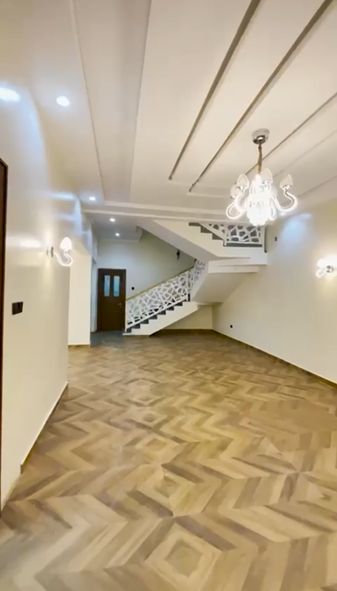 For Sale: Ultra-Modern 5-Bedroom Detached Duplex in Jahi, Abuja