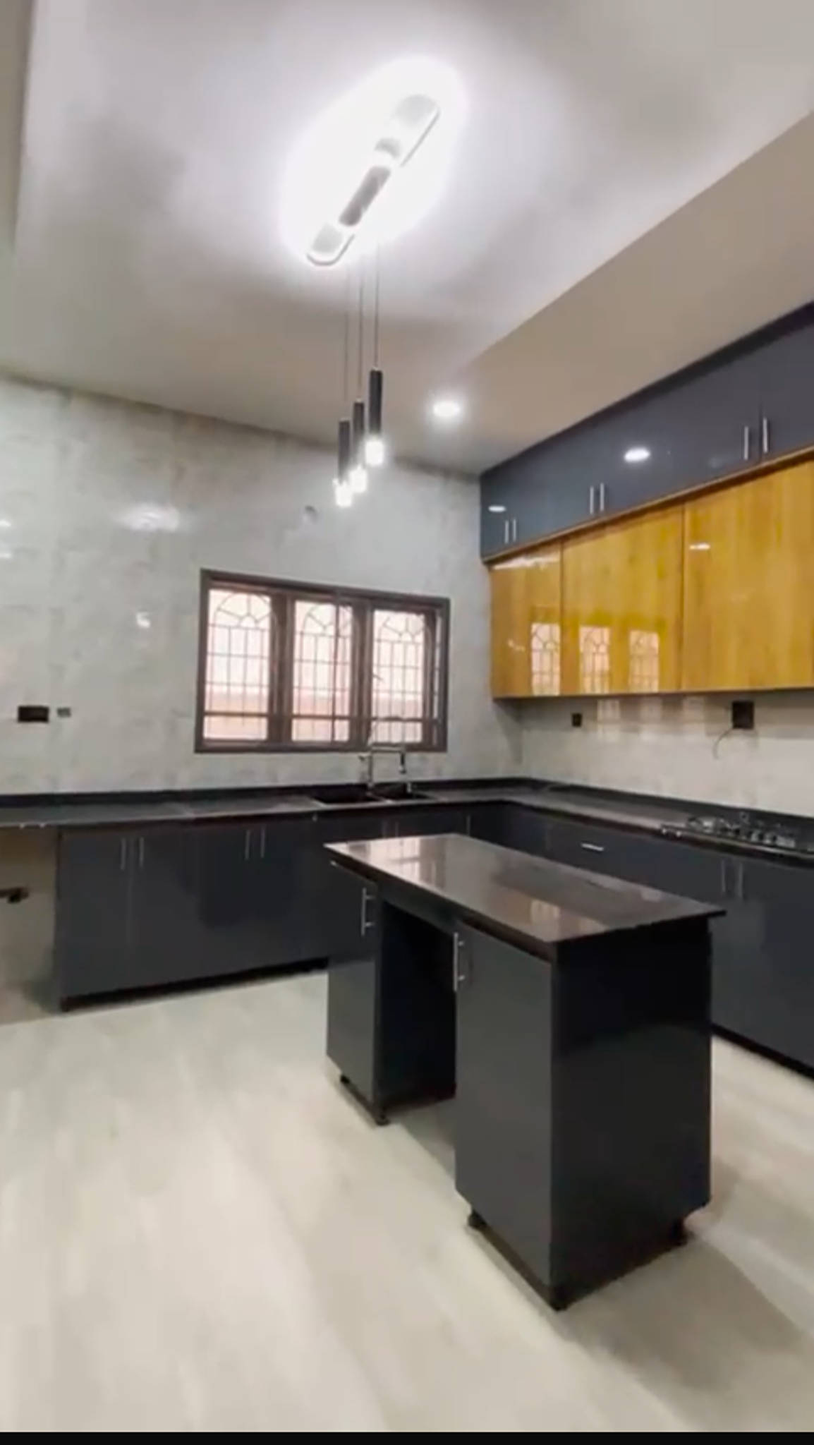 For Sale: Ultra-Modern 5-Bedroom Detached Duplex in Jahi, Abuja