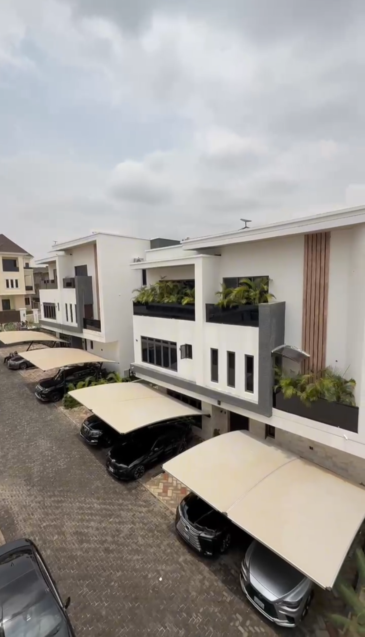 💎 Premium Elegance in Guzape – 5-Bedroom Fully Detached Duplex | ₦700M 💎