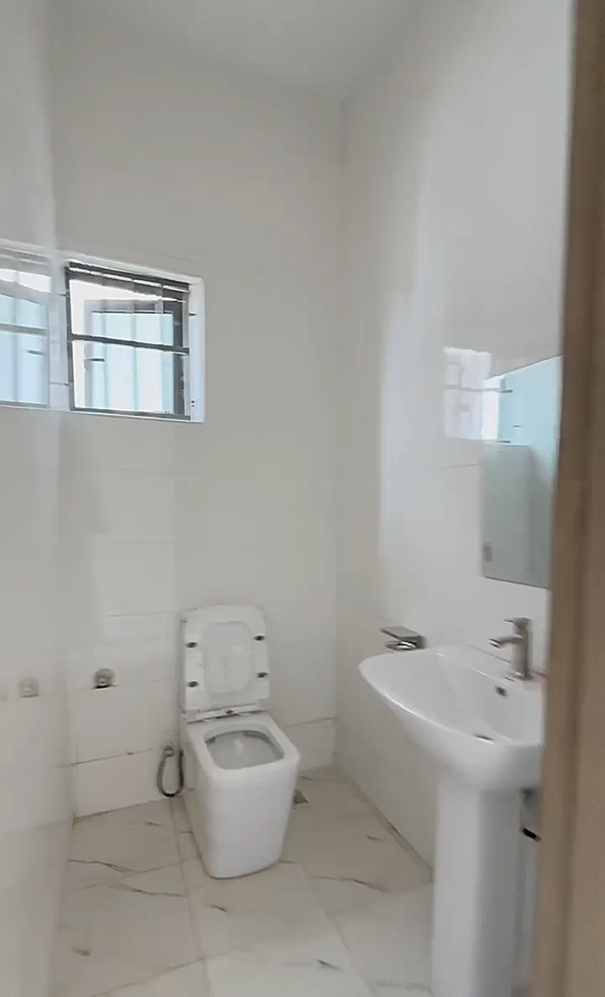 🏡 Brand New 4-Bedroom Detached Duplex for Sale – Guzape, Abuja | ₦450M 🏡