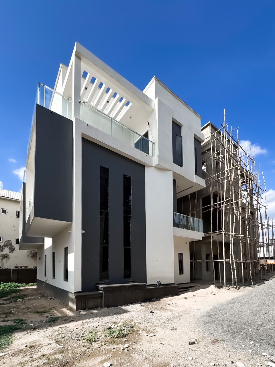 💎 Luxury That Speaks for Itself — 4-Bedroom Terrace in Jahi, Abuja