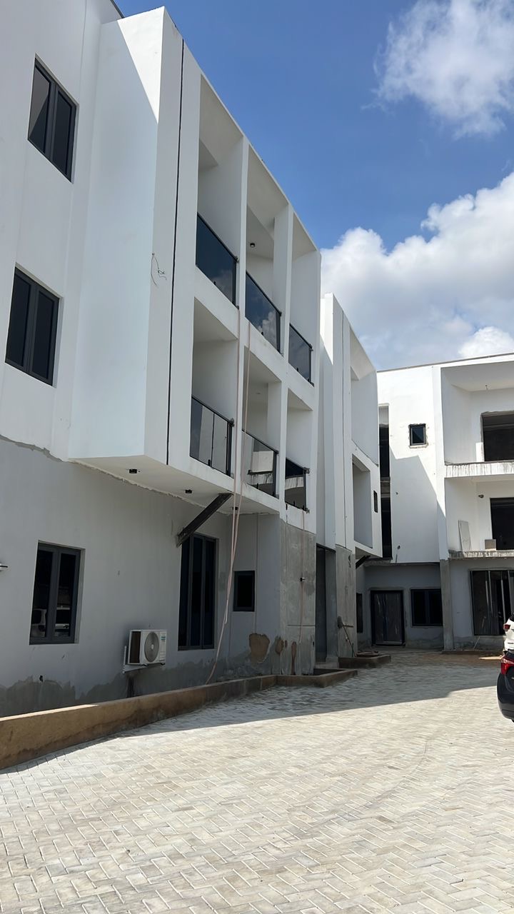 🏛️ Elegant 4-Bedroom Terrace in Mabushipe – Built for the Bold