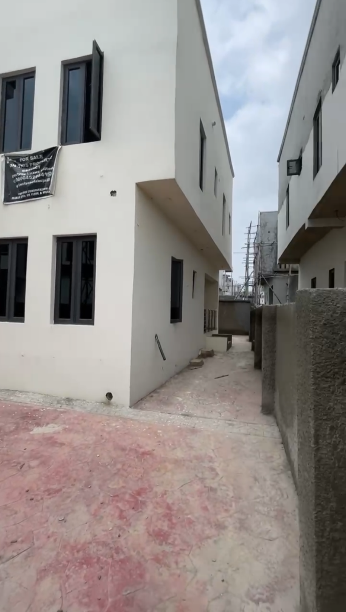 💎 For Sale: Contemporary 5-Bed Fully Detached Duplex in Karsana (Expressway-Facing) 🚗✨