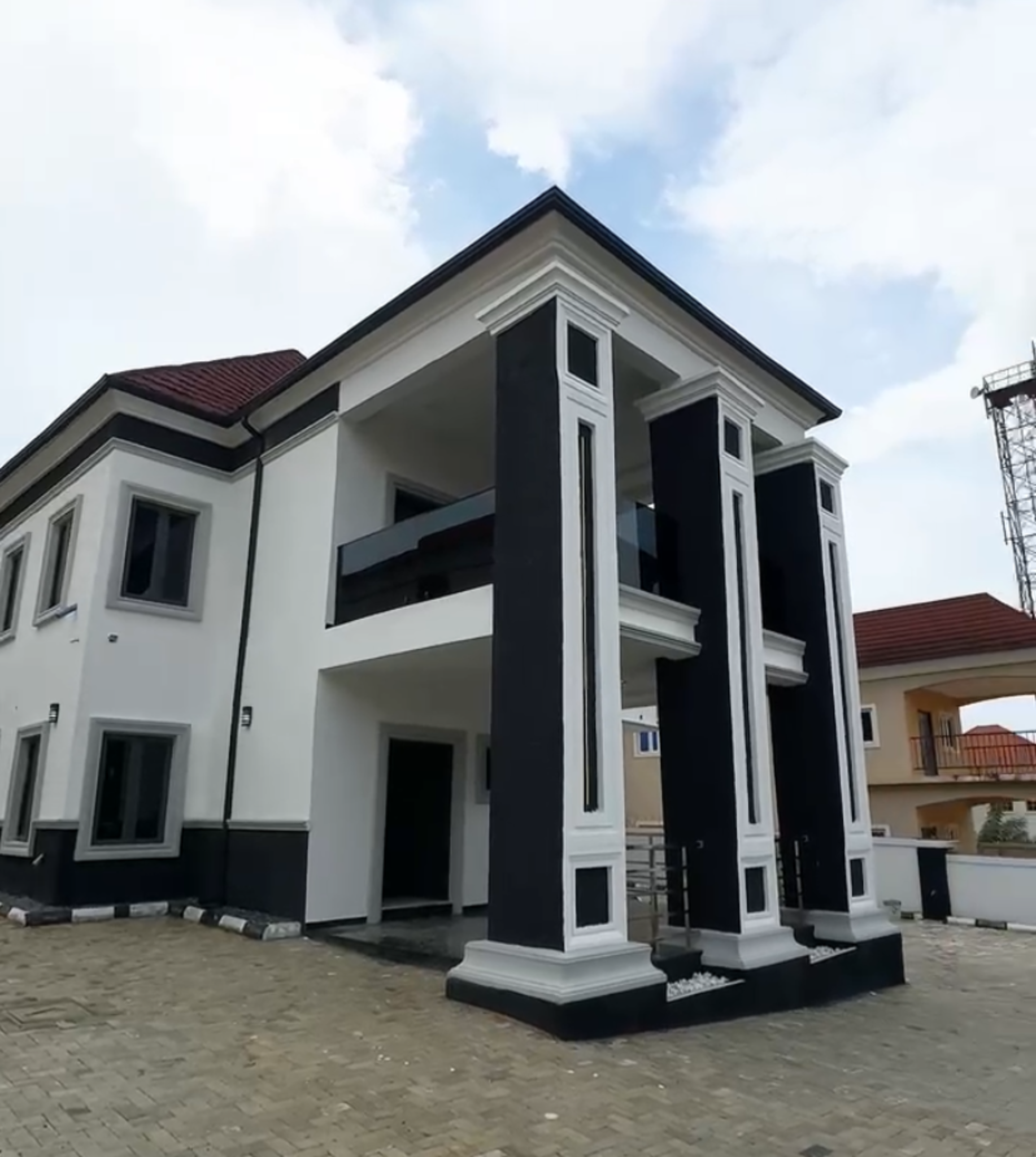 Elevate Your Lifestyle with This 4-Bedroom Detached Masterpiece