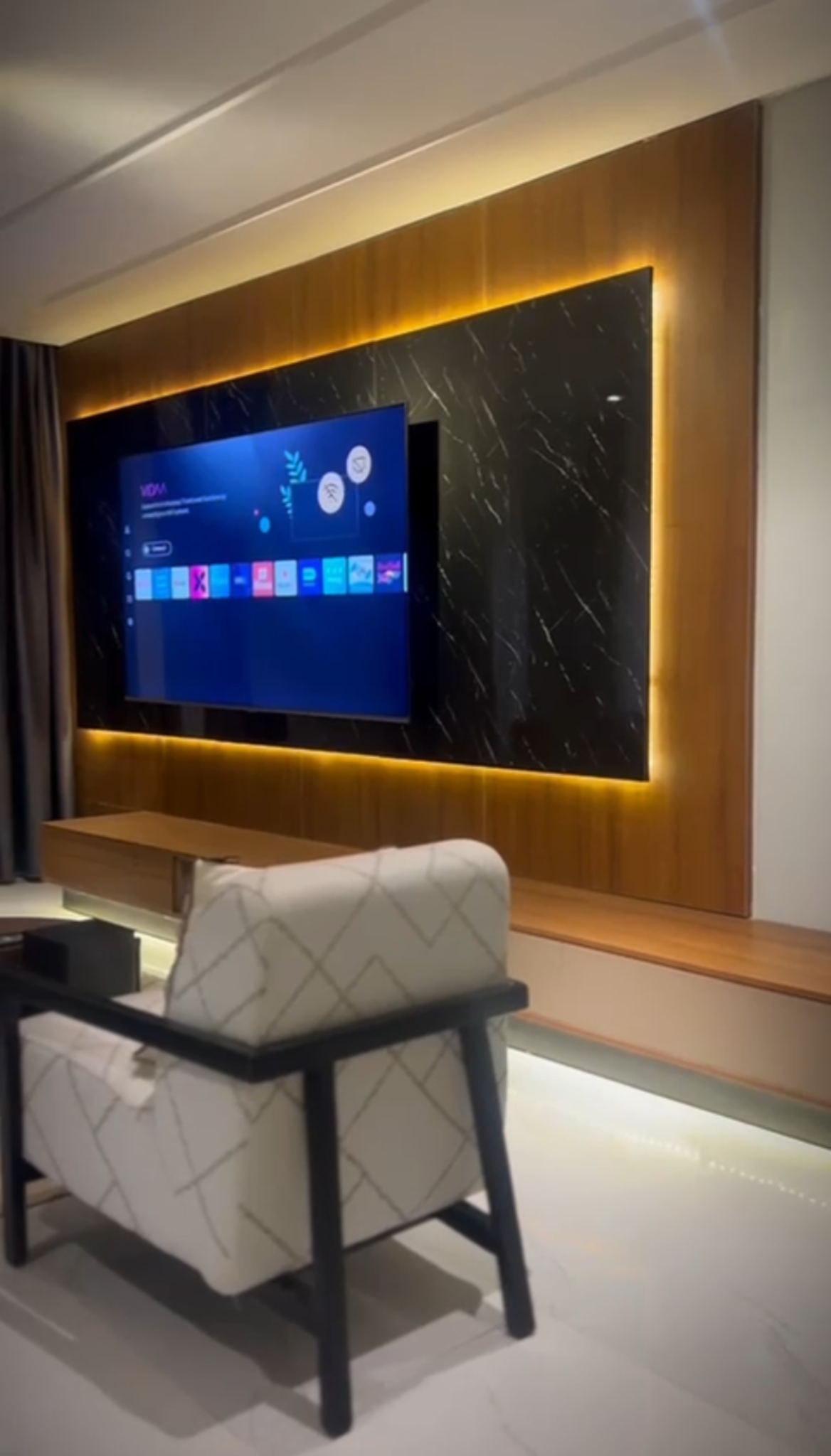 Live Where Luxury Feels Effortless.