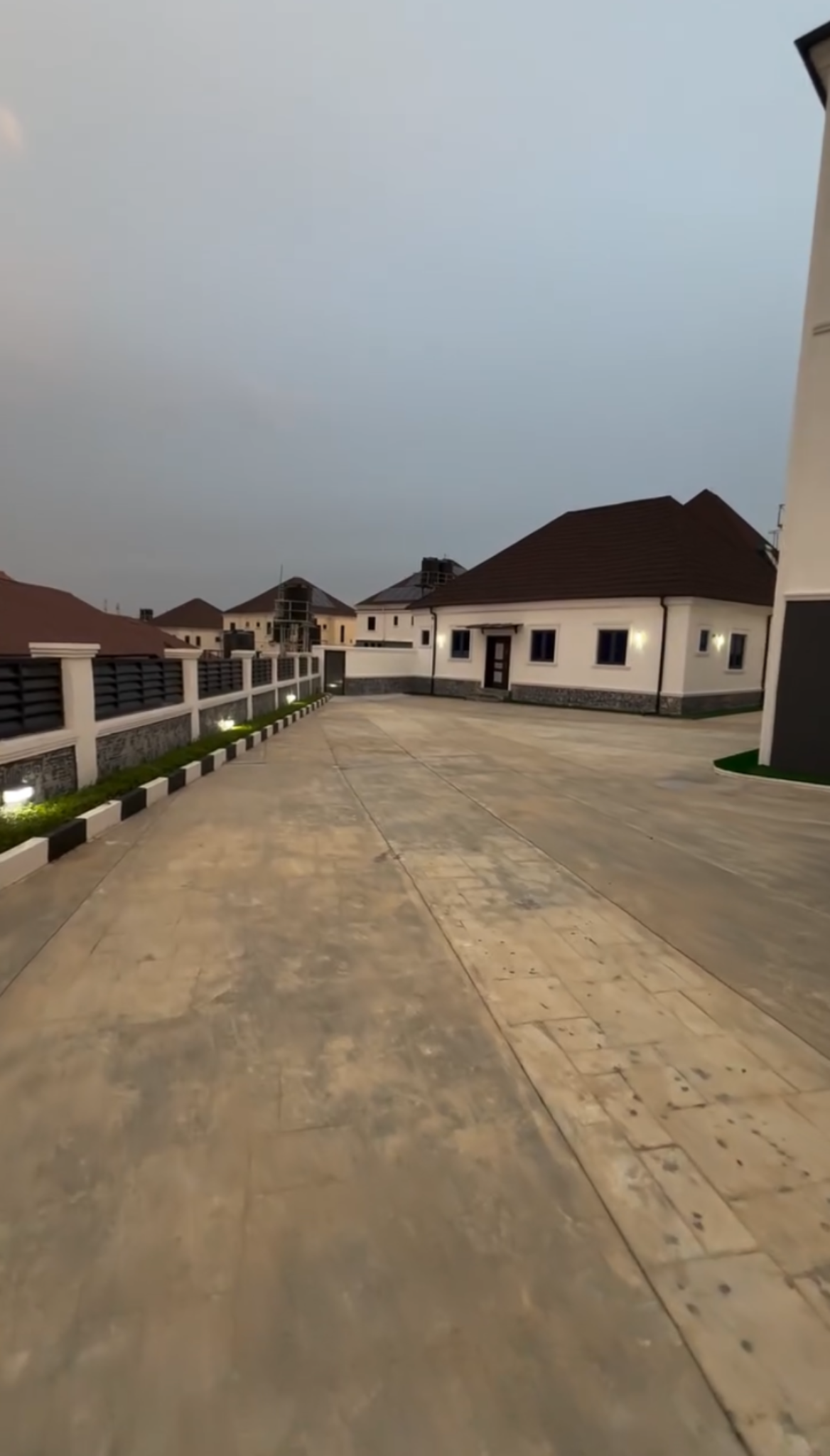 🏡 Ultra-Luxury 8-Bedroom Villa + Guest Chalet with Pool – For Sale in Asokoro (NAF Valley Estate)