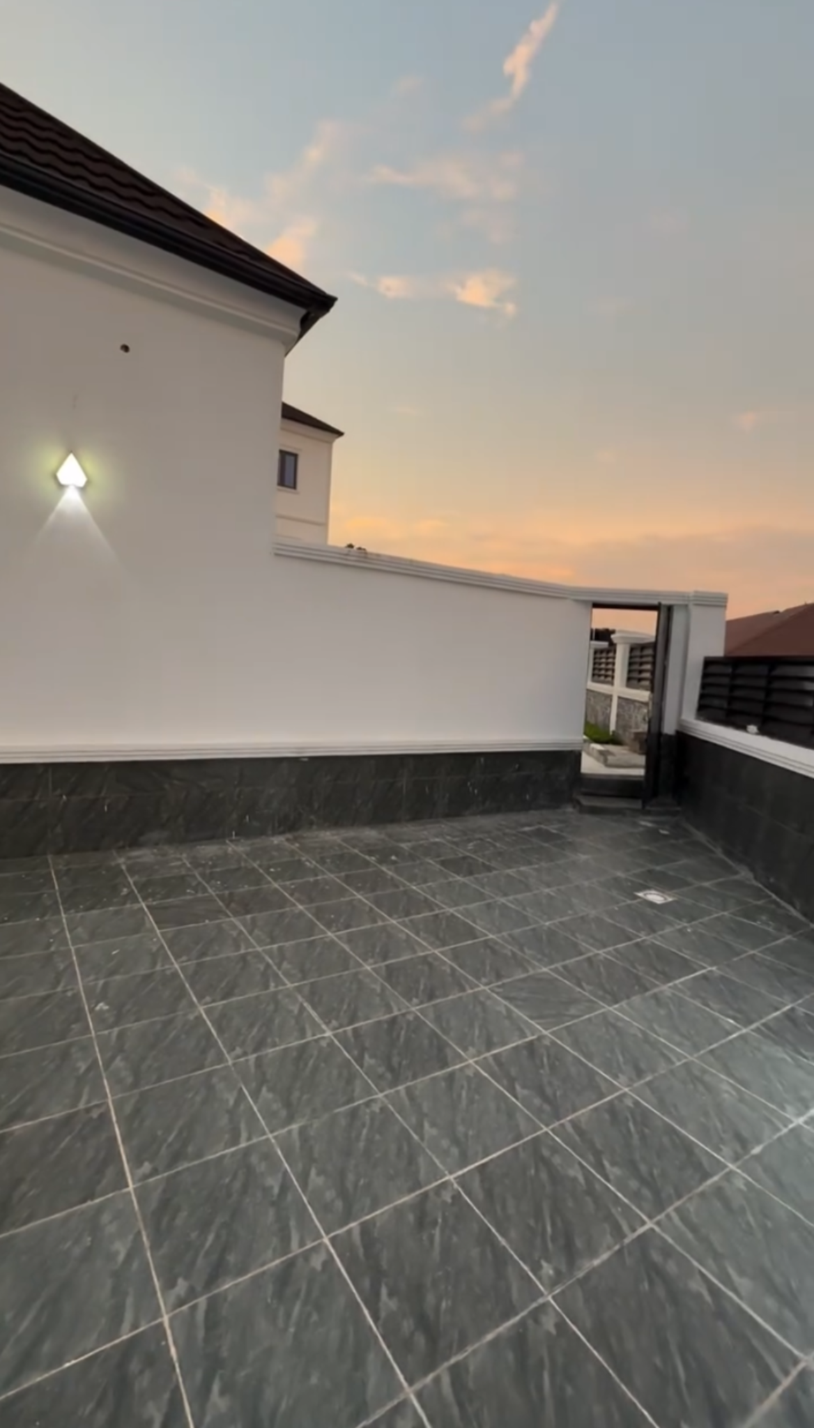 🏡 Ultra-Luxury 8-Bedroom Villa + Guest Chalet with Pool – For Sale in Asokoro (NAF Valley Estate)