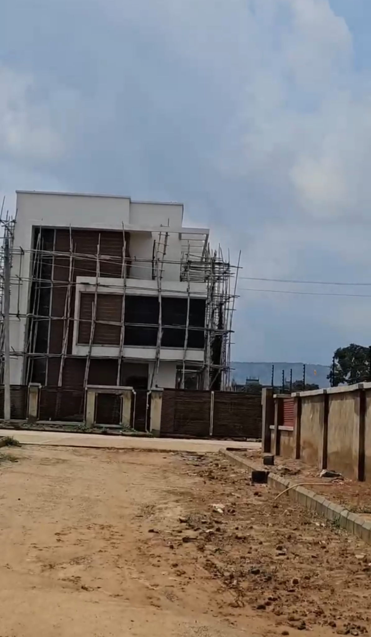 4-bedroom fully detached duplex with BQ