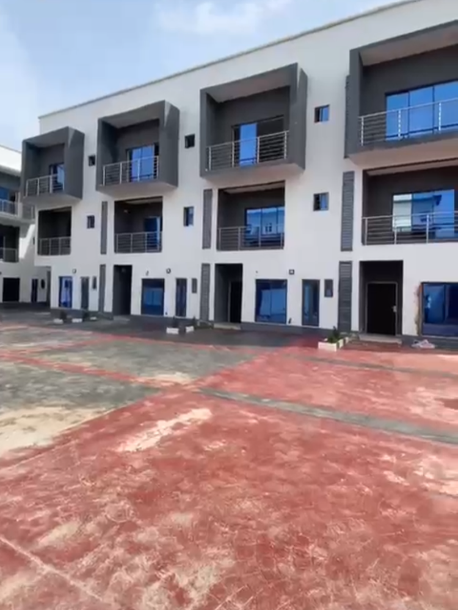 🏡 4-Bedroom Luxury Terrace Duplex + BQ | Gaduwa, Abuja