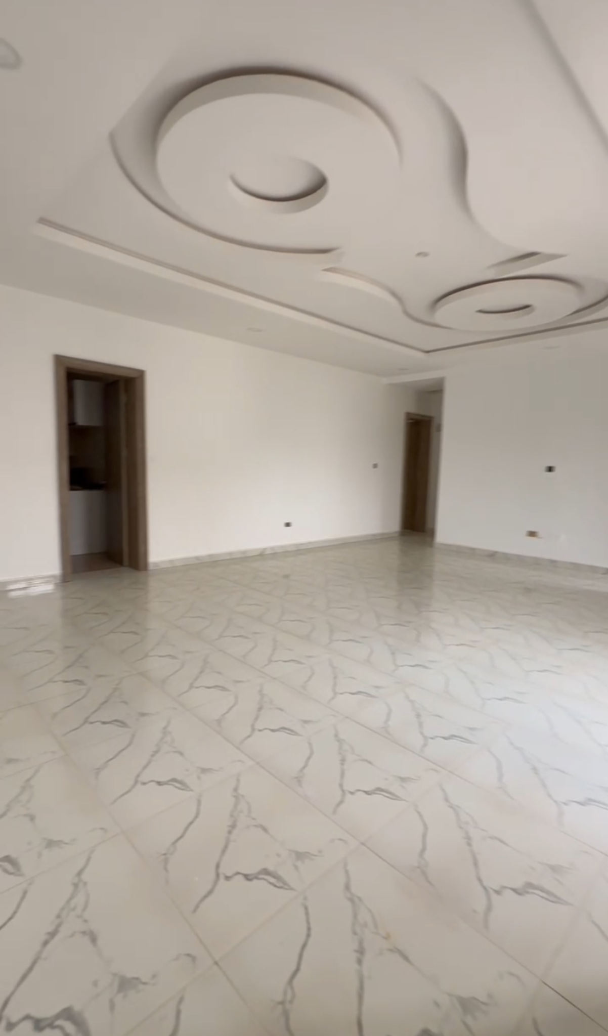 🚨 DISTRESS DEAL – Luxury 2-Bedroom Apartment in Jahi, Abuja 🚨