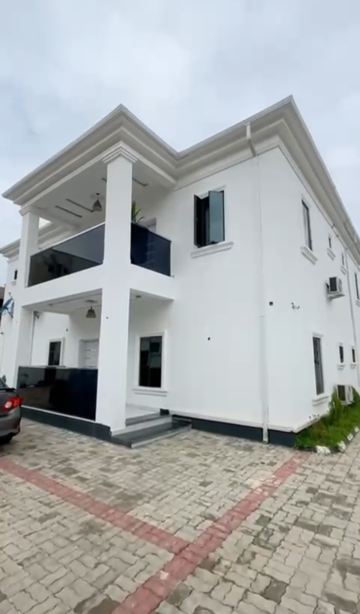 ✨ Exotic 9-Bedroom Fully Detached Duplex | Lokogoma Expressway ✨