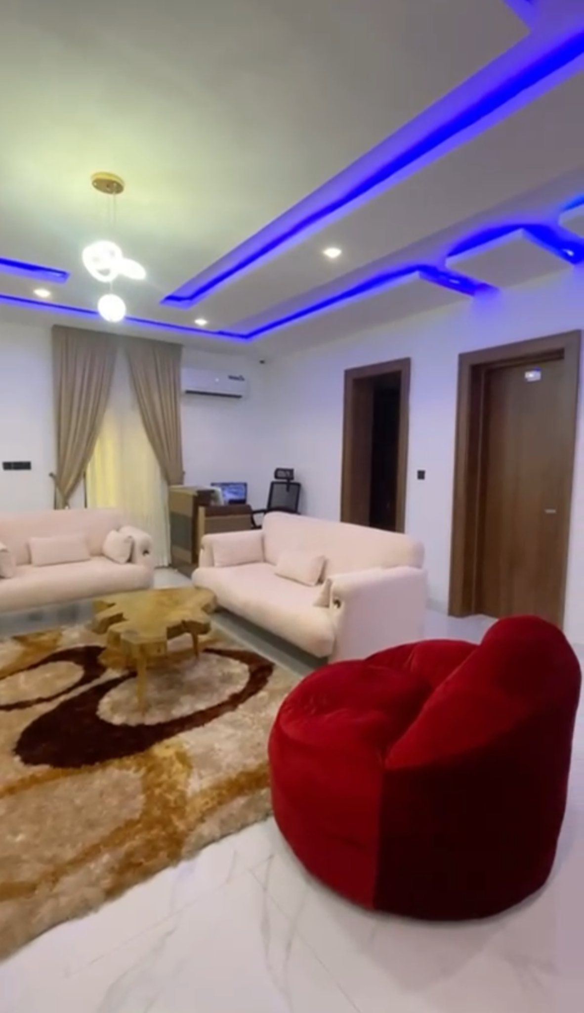 ✨ Exotic 9-Bedroom Fully Detached Duplex | Lokogoma Expressway ✨