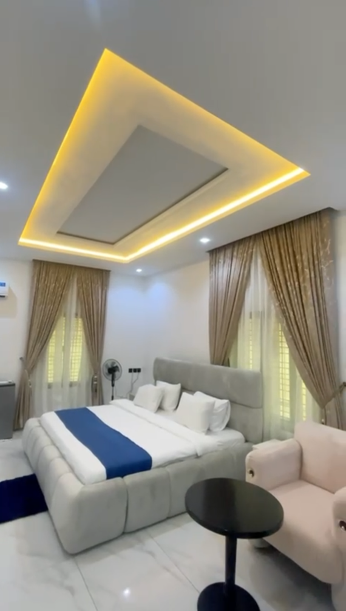 ✨ Exotic 9-Bedroom Fully Detached Duplex | Lokogoma Expressway ✨