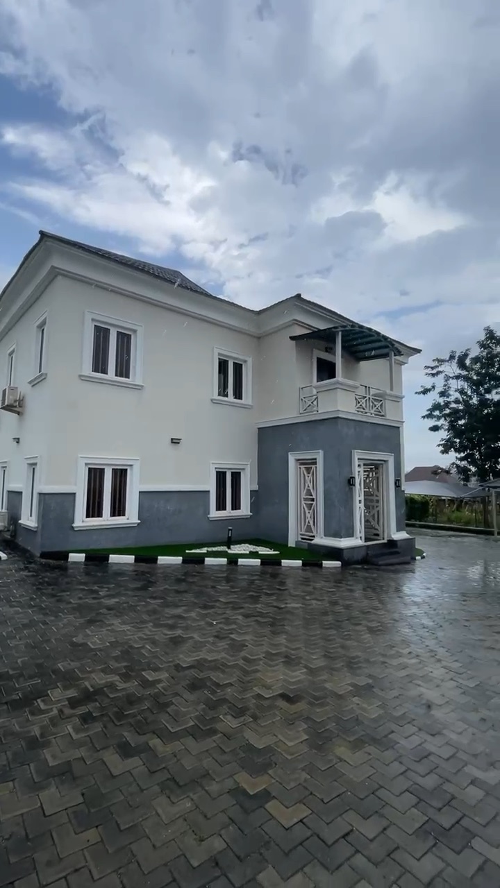 Step into a 5-bedroom fully detached duplex with an elegant 2-bedroom BQ