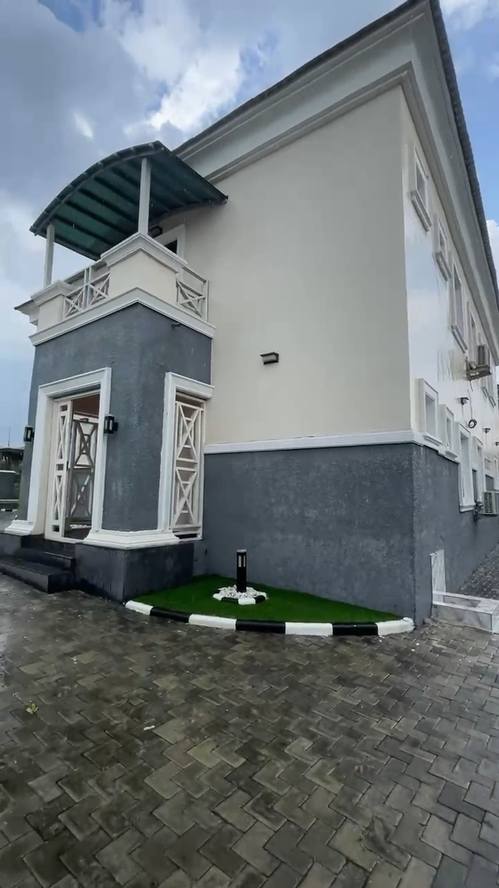 Step into a 5-bedroom fully detached duplex with an elegant 2-bedroom BQ