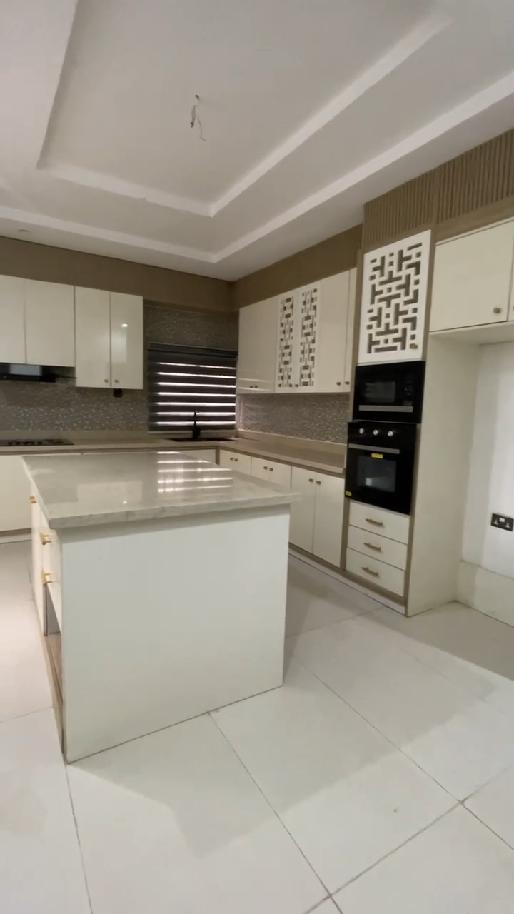 Step into a 5-bedroom fully detached duplex with an elegant 2-bedroom BQ