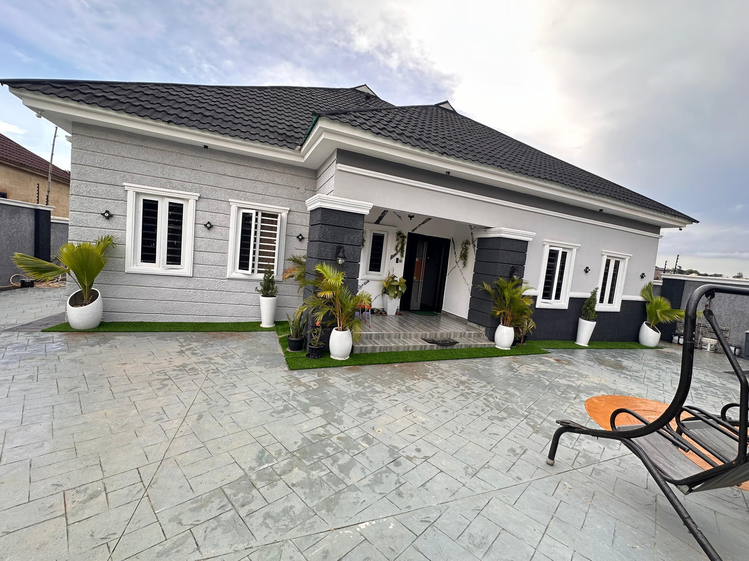 modern 3-bedroom bungalow In Dakwo(Sunnyvale Axis)