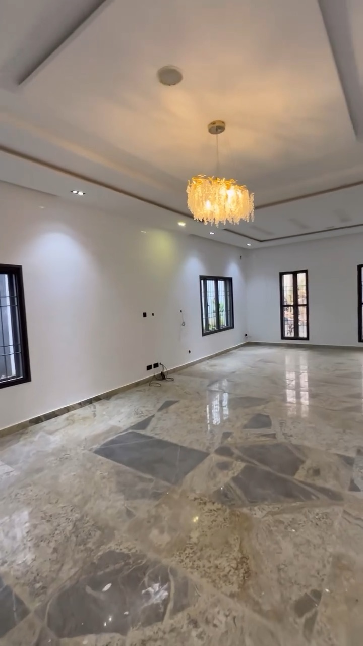 6-Bedroom Fully Detached Duplex with BQ in the prestigious Guzape District