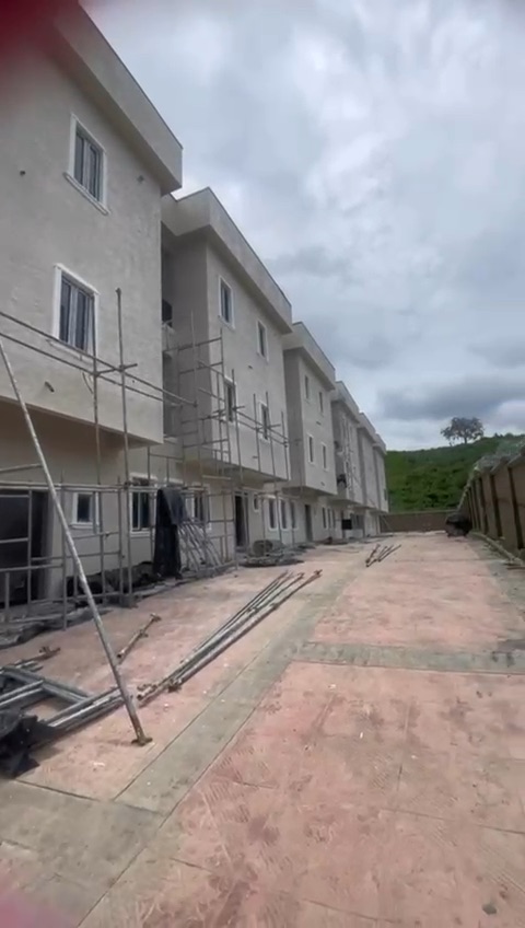 Own a Luxury 4-Bedroom Terrace Duplex (Corner Piece) in the highly sought-after Katampe Main by Paradise. 🌟